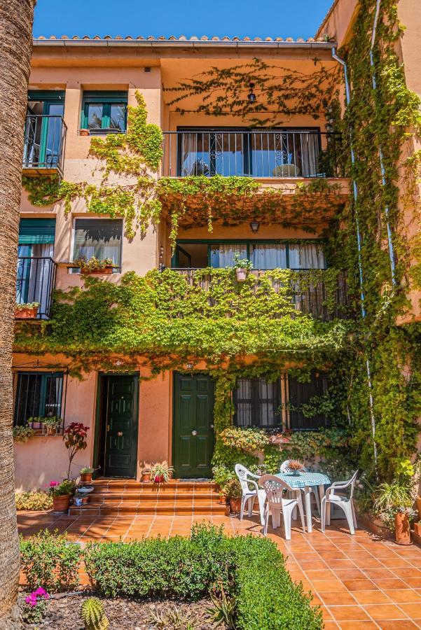 Tuguest Alhacaba Apartment - Free Parking Гранада Экстерьер фото