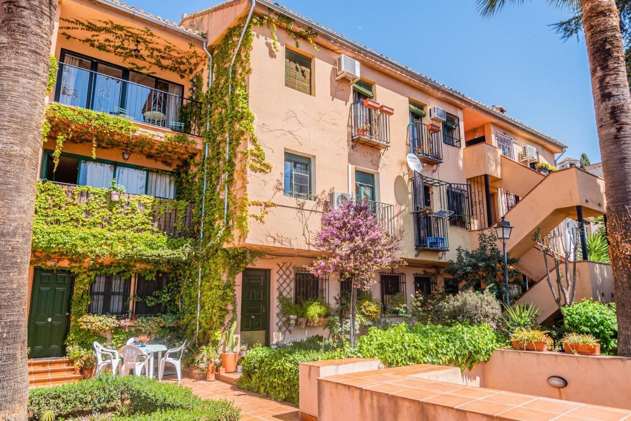 Tuguest Alhacaba Apartment - Free Parking Гранада Экстерьер фото